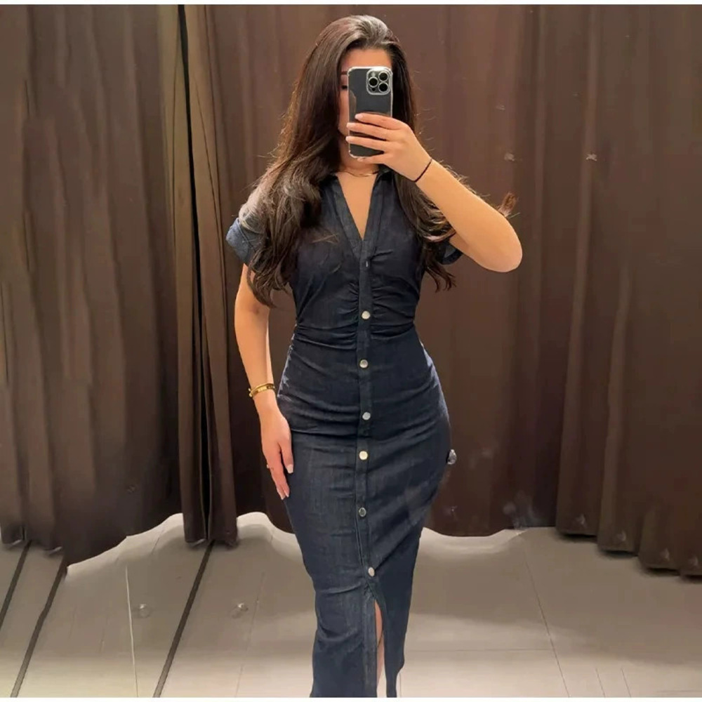 ZARA Early Spring Slim Fit Single Breasted Waist Cinching Denim Maxi Skirt